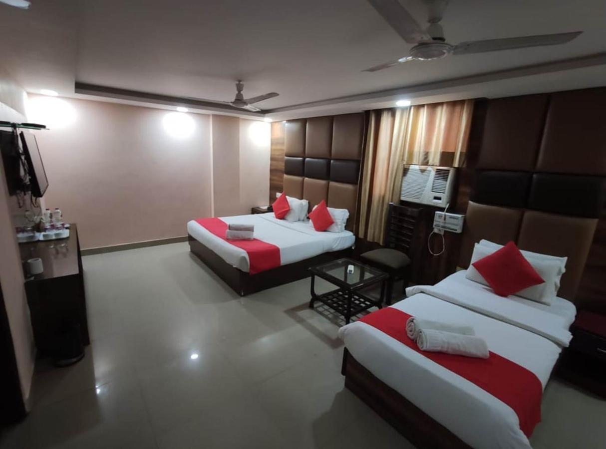 Hotel Aerotech Near Igi Airport New Delhi Exteriör bild